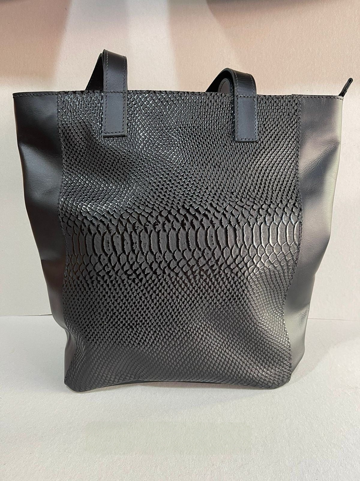 CARTERA REPTIL NEGRA