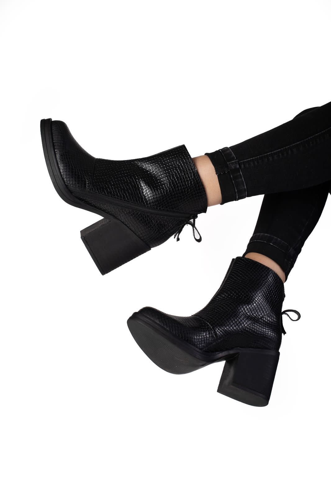 Botín Negro Reptil