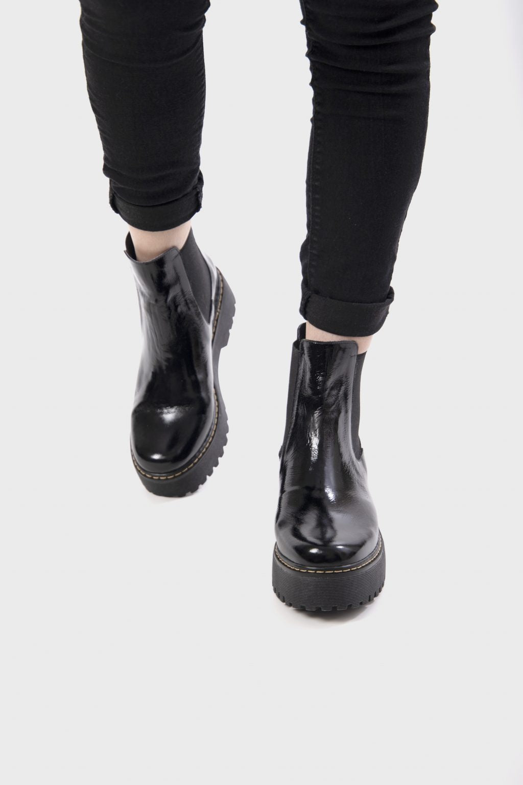 Botín chelsea planta de goma