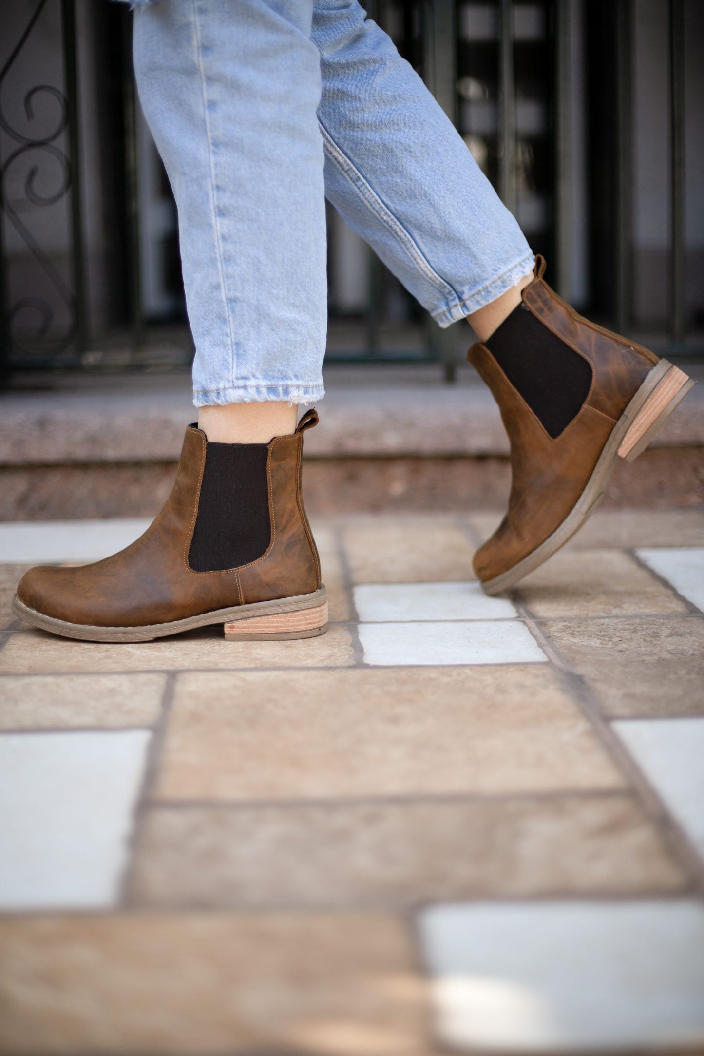 Botín Elástico Cuero