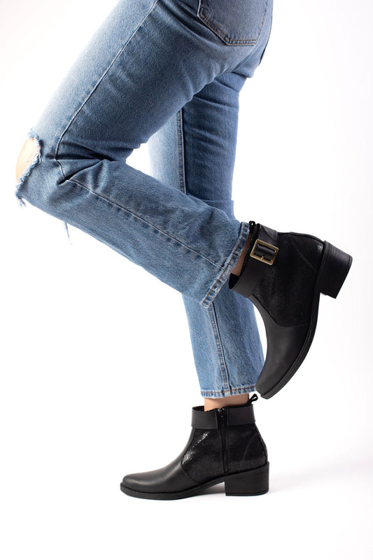 Botín valeria Negro