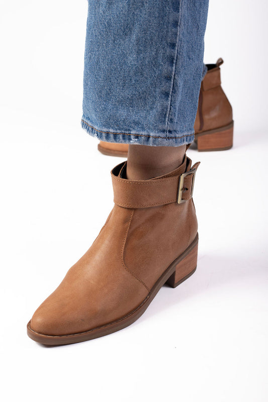 Botín valeria cuero natural